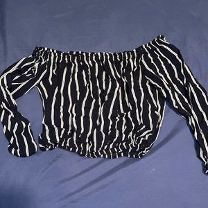 Brandy Melville Off the shoulder black and white striped shirt